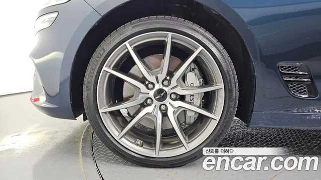 Genesis G70 New — Фото автомобиля 5