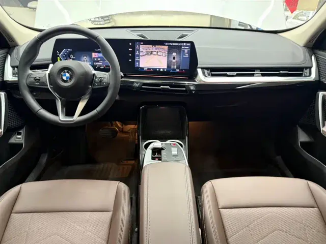 BMW X1 — Фото автомобиля 20