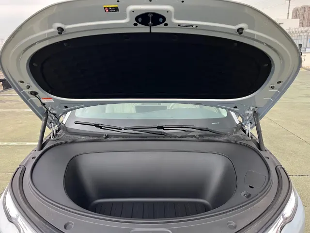 BYD Seal 08 — Фото автомобиля 28