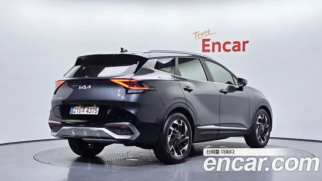 Kia Sportage Sportage 5-е поколение Бензин 1.6 турбо 2WD — Фото автомобиля 2