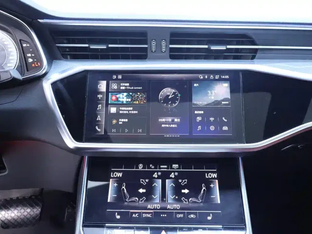 Audi A7L — Фото автомобиля 10