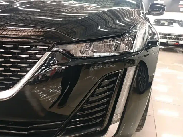 Cadillac CT5 — Фото автомобиля 23