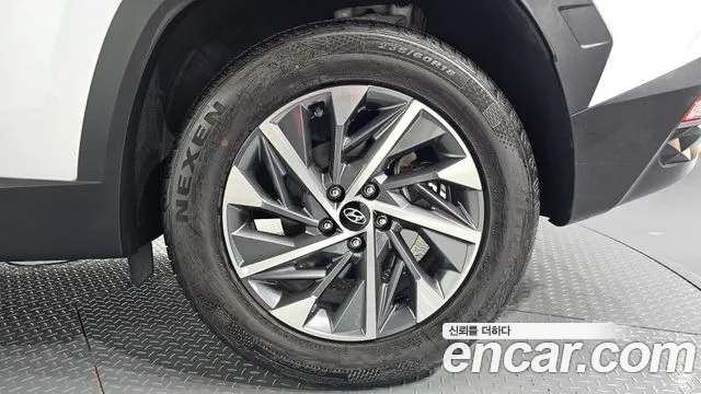 Hyundai Tucson NX4 — Фото автомобиля 6