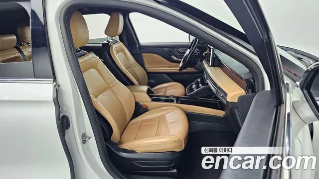 Lincoln Corsair Corsair 2.0 Reserve AWD — Фото автомобиля 11