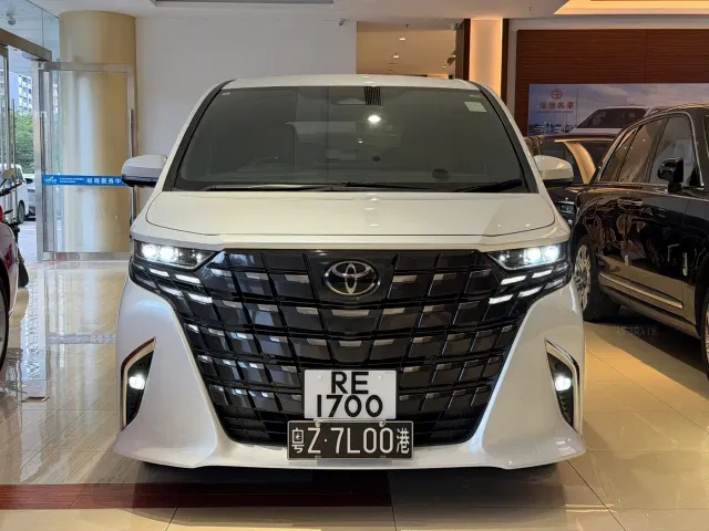 Фотография автомобиля — Toyota Alphard