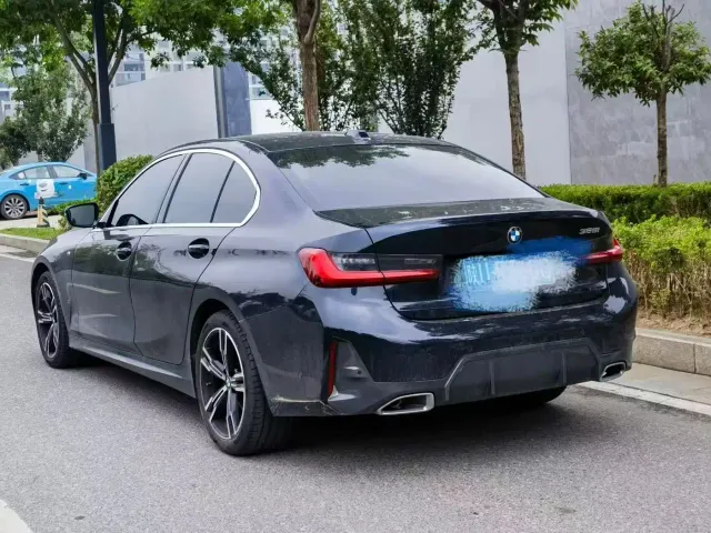 BMW 3 Series — Фото автомобиля 9