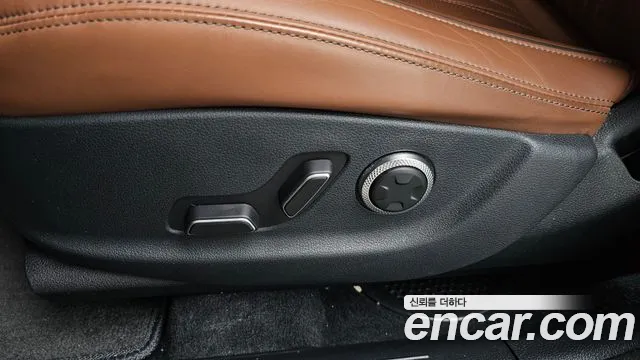 Genesis GV70 2.5T Бензин AWD — Фото автомобиля 23