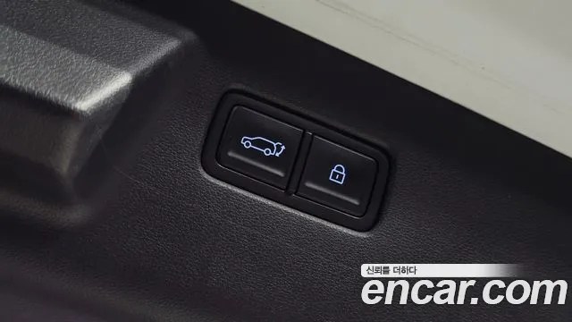 Hyundai Santa Fe MX5 — Фото автомобиля 20