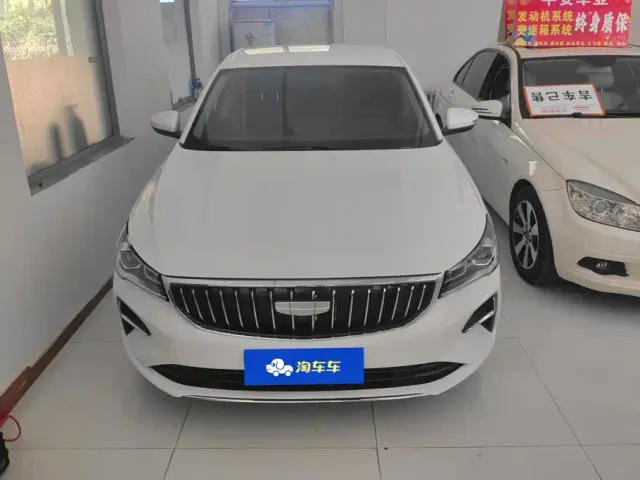 Geely Emgrand — Фото автомобиля 2