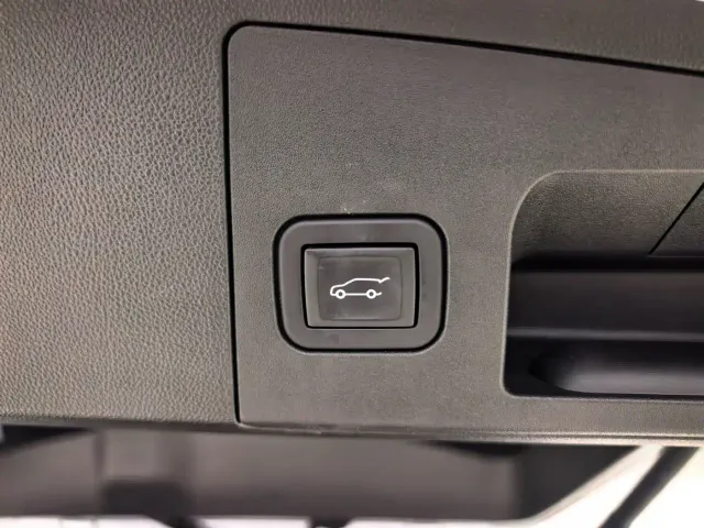 Cadillac XT5 — Фото автомобиля 21