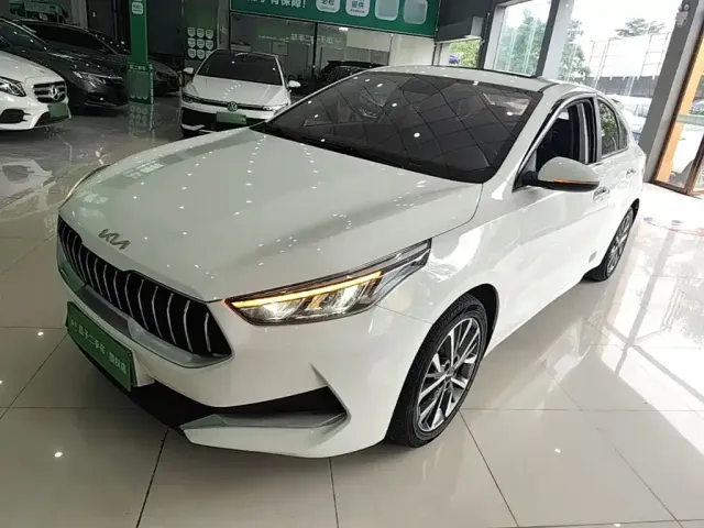Фотография автомобиля — Kia K3