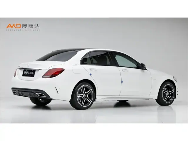 Mercedes-Benz C-Class — Фото автомобиля 3