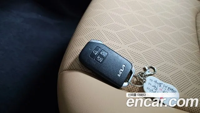 Kia Canival Carnival 4 поколение Бензин 9 мест Prestige — Фото автомобиля 17
