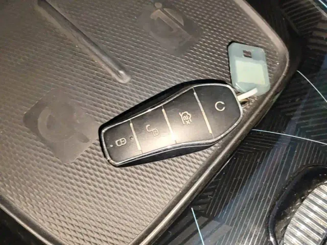 BYD Seal — Фото автомобиля 8