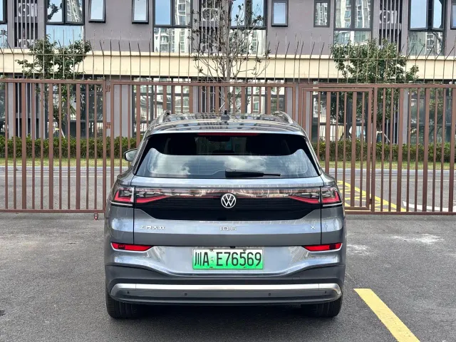 Volkswagen ID.6 X 2022 Smart Long Range — Фото автомобиля 17