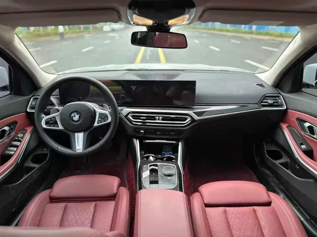 BMW 3 Series — Фото автомобиля 4