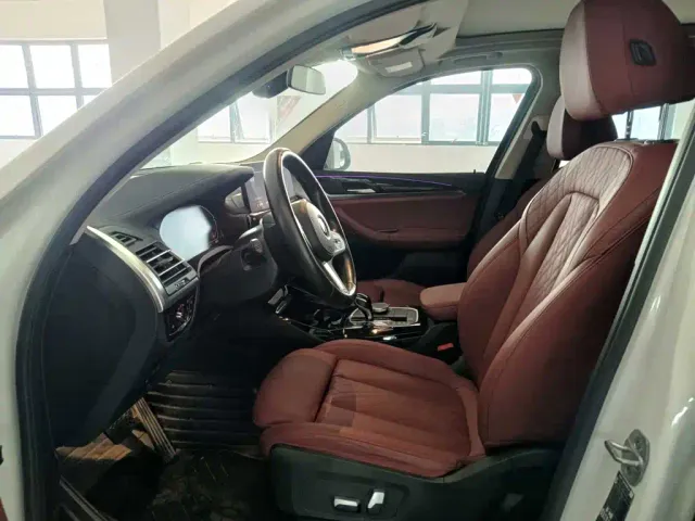 BMW X3 — Фото автомобиля 8