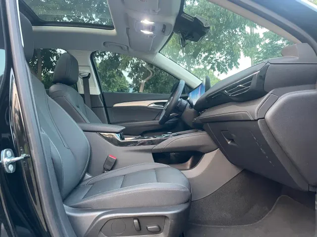 Buick Envision S — Фото автомобиля 12
