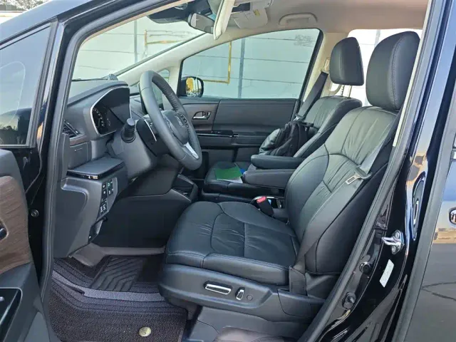 Honda Odyssey — Фото автомобиля 4