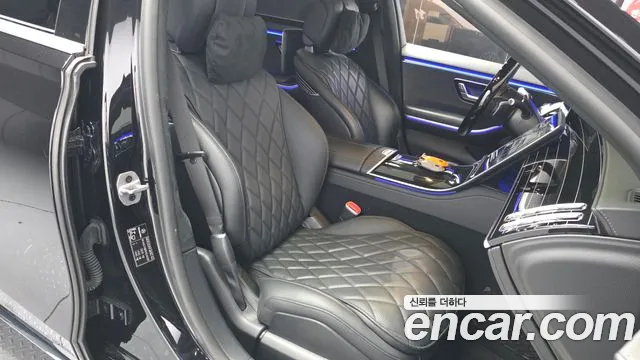 Mercedes-Benz S-Class — Фото автомобиля 24