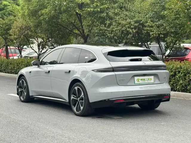Nio ET5 Touring — Фото автомобиля 11