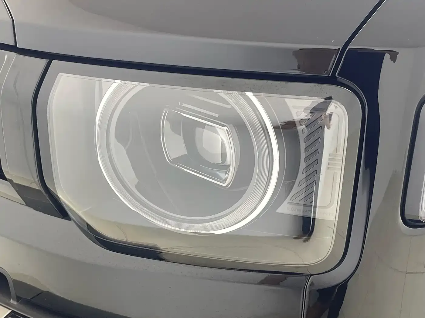 iCAR iCAR V27 2026 200KM AWD Falcon 500 — Фото автомобиля 9