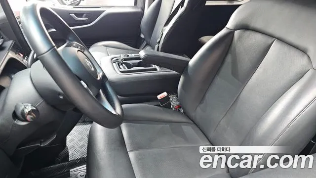 Hyundai Staria — Фото автомобиля 29
