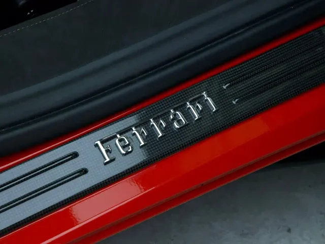 Ferrari F8 — Фото автомобиля 25