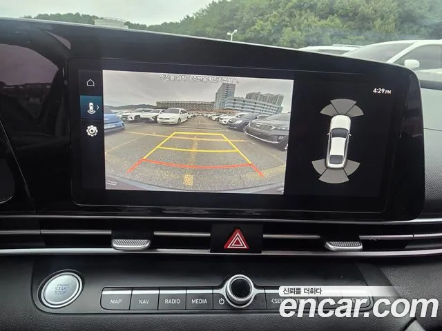 Hyundai Avante CN7 — Фото автомобиля 13