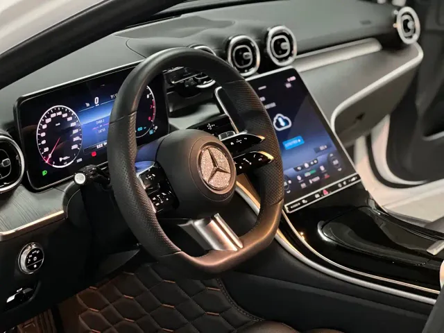 Mercedes-Benz C-Class — Фото автомобиля 10