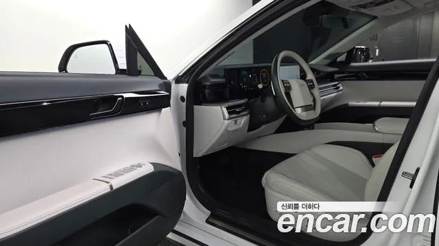 Hyundai Grandeur GN7 — Фото автомобиля 15