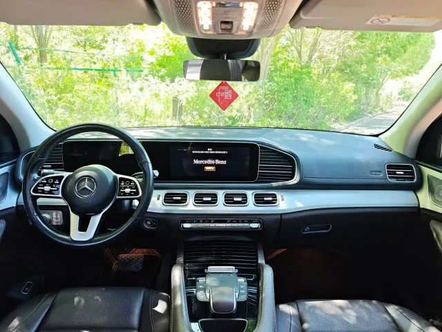 Mercedes-Benz GLE-Class — Фото автомобиля 4