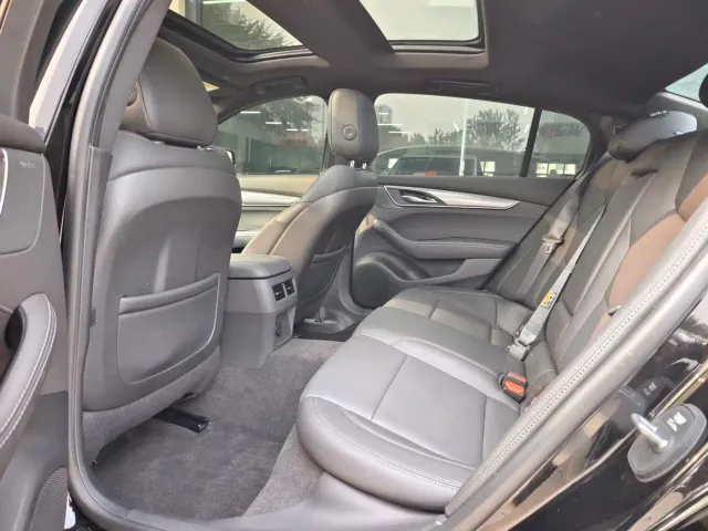 Cadillac CT5 — Фото автомобиля 13