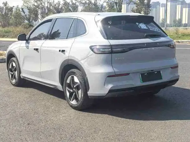 Geely Galaxy E5 — Фото автомобиля 9