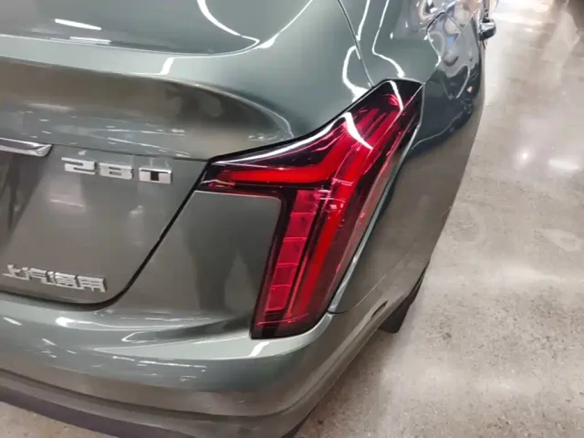 Cadillac CT5 — Фото автомобиля 7