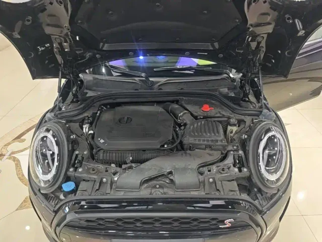 MINI Hatch — Фото автомобиля 15