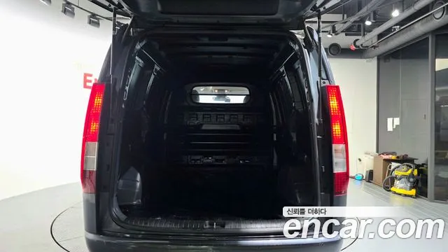 Hyundai Staria Staria Карго 3 места — Фото автомобиля 20