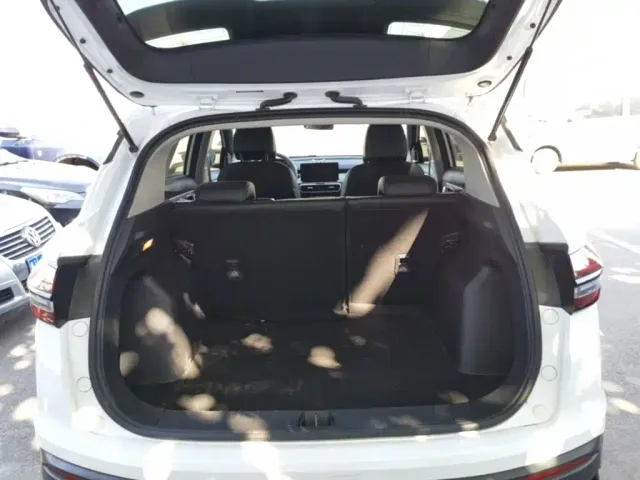 Geely Binyue — Фото автомобиля 18