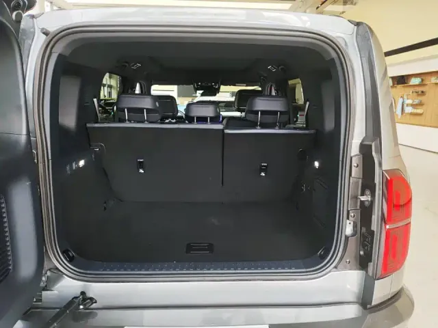 BYD FangChengBao Leopard 5 — Фото автомобиля 9