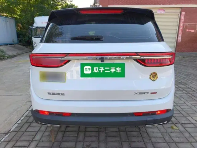 Jetour X90 Pro — Фото автомобиля 5