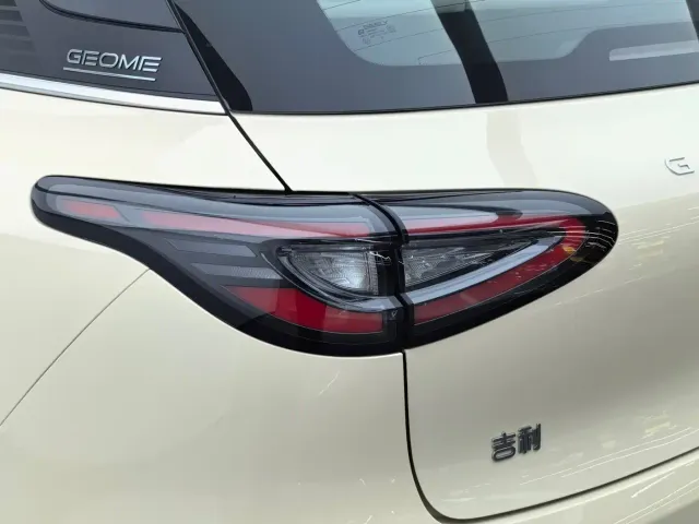 Geely Starry Wish — Фото автомобиля 10