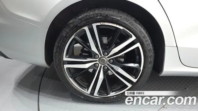 Вольво S60 S60 третьего поколения B5 R-Design — Фото автомобиля 5