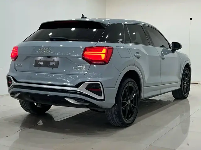 Audi Q2L — Фото автомобиля 11