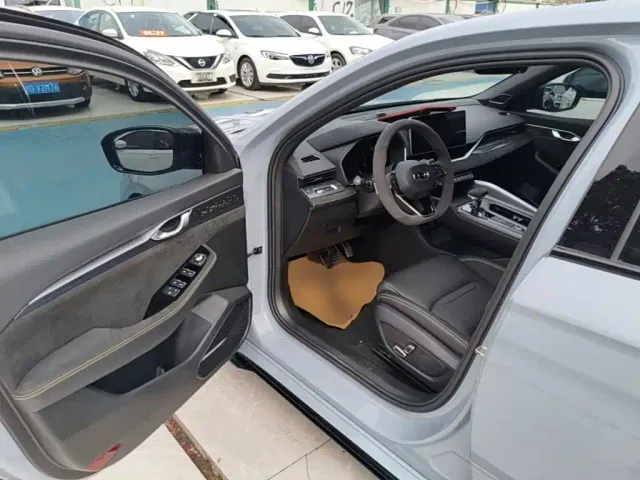 Geely Xingrui — Фото автомобиля 15