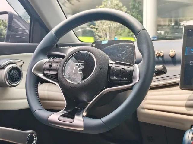 BYD Yuan PLUS — Фото автомобиля 20
