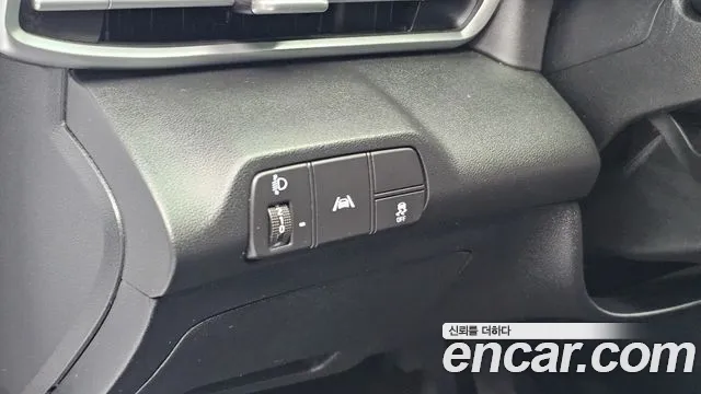 Hyundai AVANTE Avante (CN7) — Фото автомобиля 15