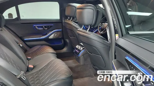 Mercedes-Benz S-Class — Фото автомобиля 10