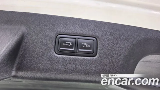 Kia Carnival Generation 4 — Фото автомобиля 18