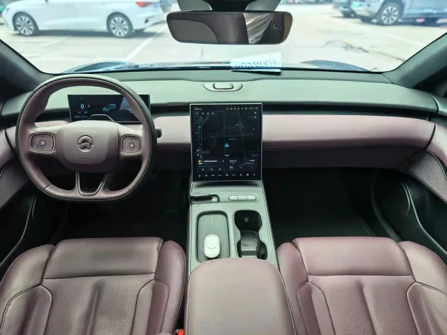 Nio ET5 Touring — Фото автомобиля 10