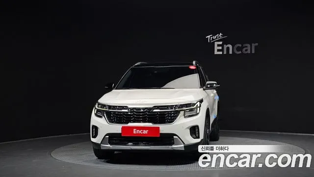 Kia Seltos Новый Seltos Бензин 1.6 турбо 2WD — Фото автомобиля 3